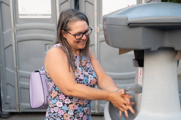 Best Porta potty rental for outdoor events  in Colona, IL
